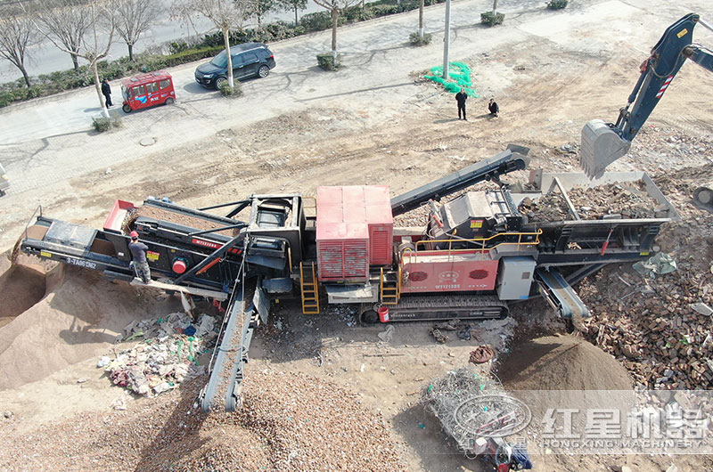 建筑垃圾移動(dòng)破碎現(xiàn)場 建筑垃圾移動(dòng)破碎現(xiàn)場