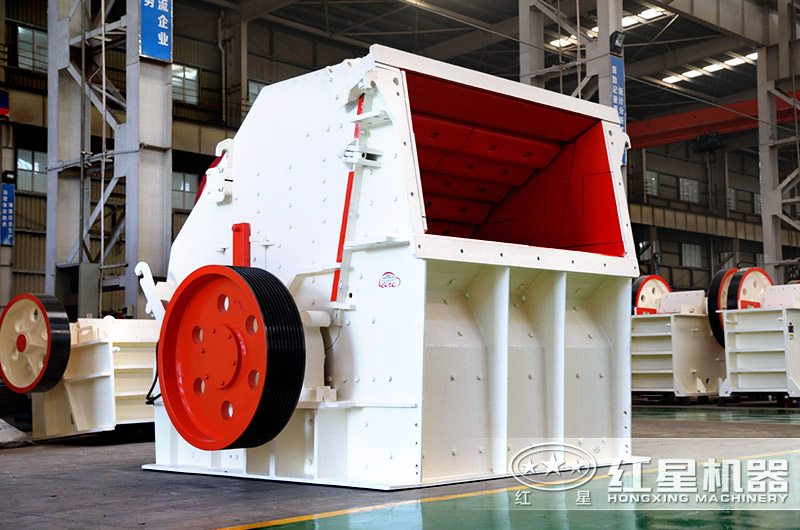 反擊破采用沖擊式破碎，粒型美觀